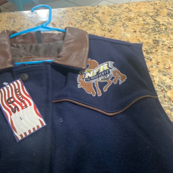 NFR vest - Picture 2 of 2